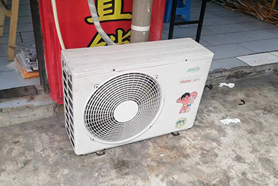 思明空调突然不制冷只吹自然风怎么办？